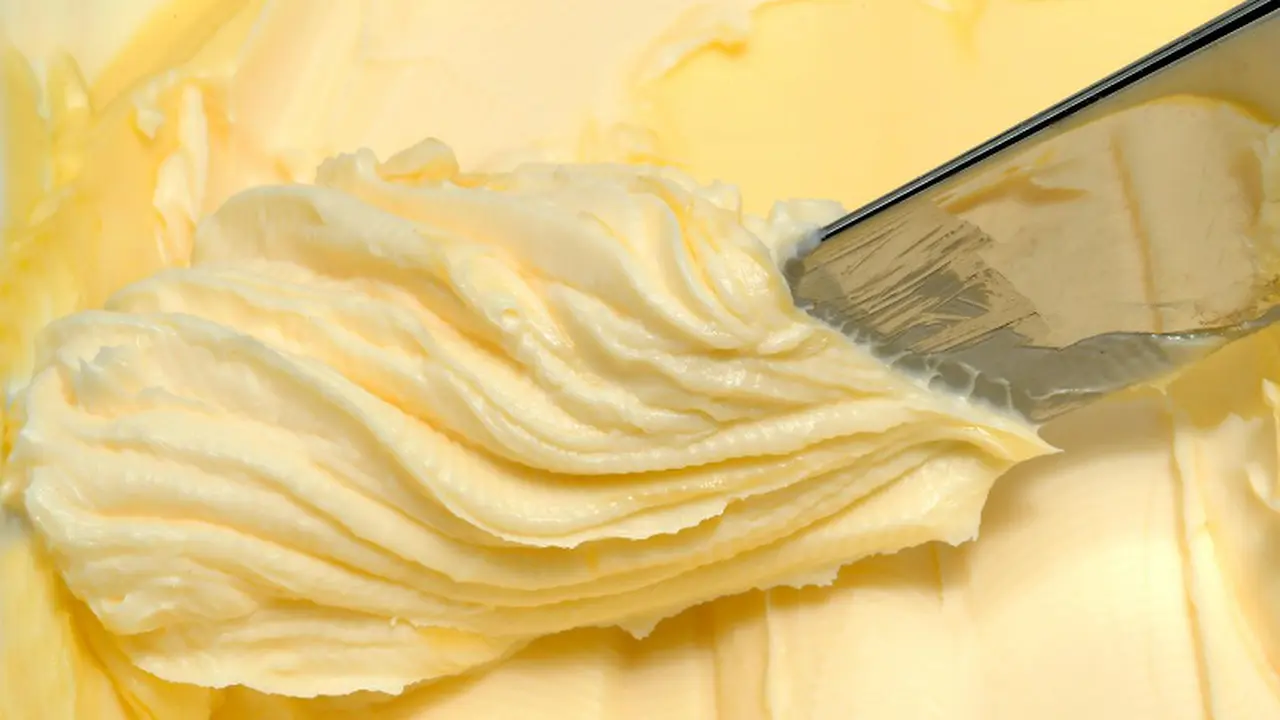 Perbedaan Margarin dan Mentega