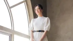 Bukan kali pertama Mawar Eva de Jongh menjadi brand ambassador produk kosmetik. Namun sampai saat ini ia menjadi aktris yang telah menjadi BA dari empat produk kosmetik yang populer di Indonesia. Banyak para kaum hawa pun mengidolakannya karena parasnya yang menawan. (Liputan6.com/IG/@mawar_eva)
