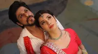 Film Raees yang dibintangi Shah Rukh Khan dan artis Pakistan Mahira Khan dilarang diputar di Pakistan karena dianggap lecehkan muslim ( Red Chillies Entertainment/The Guardian)