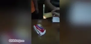 Hati-Hati Mengonsumsi, Biskuit Ini Bisa Terbakar