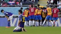 Kosta Rika mengalahkan Jepang 1-0 pada matchday kedua Grup E Piala Dunia 2022 di Ahmad Bin Ali Stadium, Al-Rayyan, Minggu (27/11/2022). (AP/Eugene Hoshiko)