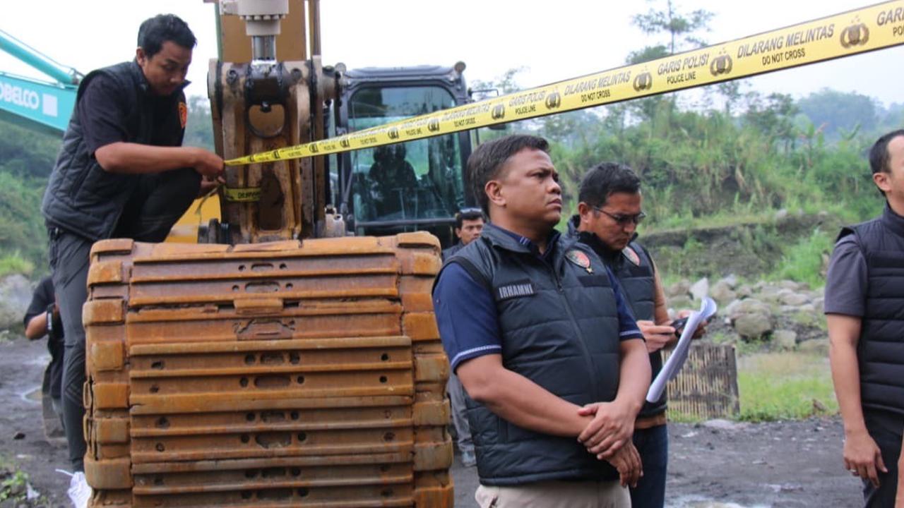 Bareskrim Bongkar Tambang Pasir Ilegar di Taman Nasional Gunung Merapi