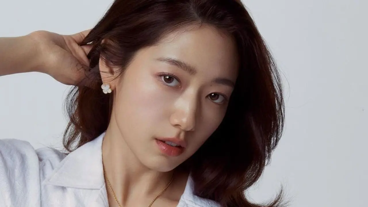 [Fimela] Park Shin Hye