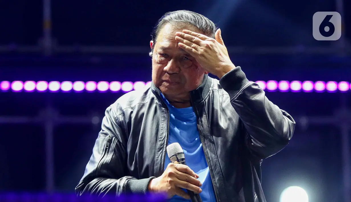 Sebagai catatan, ini kali pertama bagi SBY menghibur penggemar musik dalam suatu gelaran festival. (Liputan6.com/Herman Zakharia)