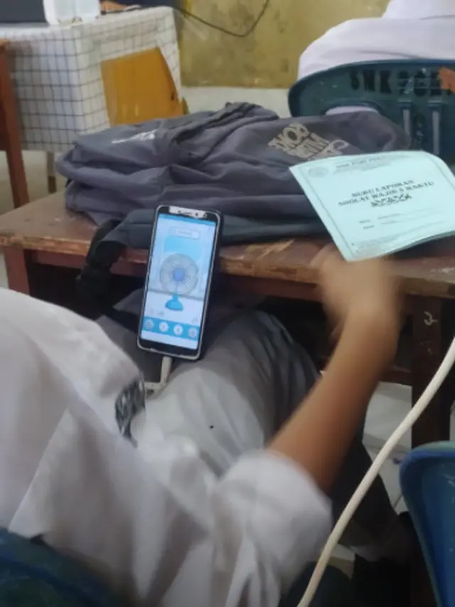 5 Potret AC di Sekolah Ini Nyeleneh Banget, Ada yang Low Budget