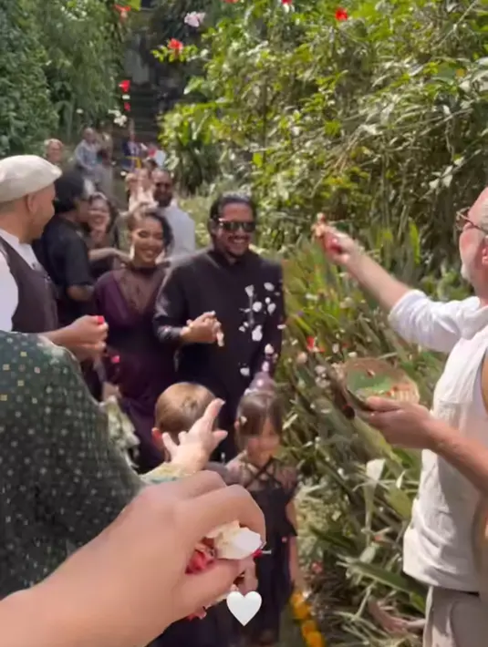 Akad Nikah Keenan Pearce dan Tasha Serena (Sumber: Instagram/tashserena)