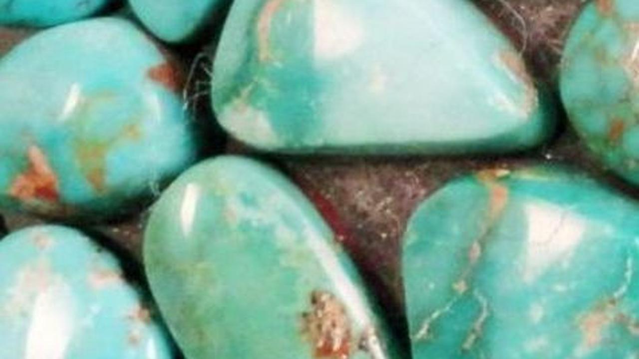 10 Batu Pirus Paling Dicari di Dunia, Harganya Nger-Ngeri Sedap!