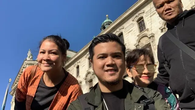 Adrie Subono dan keluarga (Instagram/adriesubono)