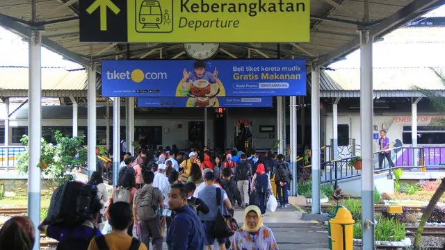 PT Kereta Api Indonesia (Persero) Daerah Operasi 2 Bandung menyediakan 2.184 tempat duduk KA Tambahan Lebaran. (Humas Daop 2 Bandung)
