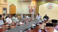 Wapres ke-10 dan 12 RI Jusuf Kalla (JK) berkunjung ke Thailand pada 18-19 Mei 2024. Dia bertemu dengan jajaran civitas akademika Fatoni University di Pattani Thailand. (Foto: Istimewa)