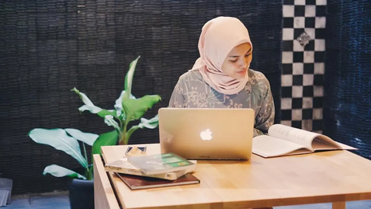 [Bintang] Herfiza dan Ricky Harun