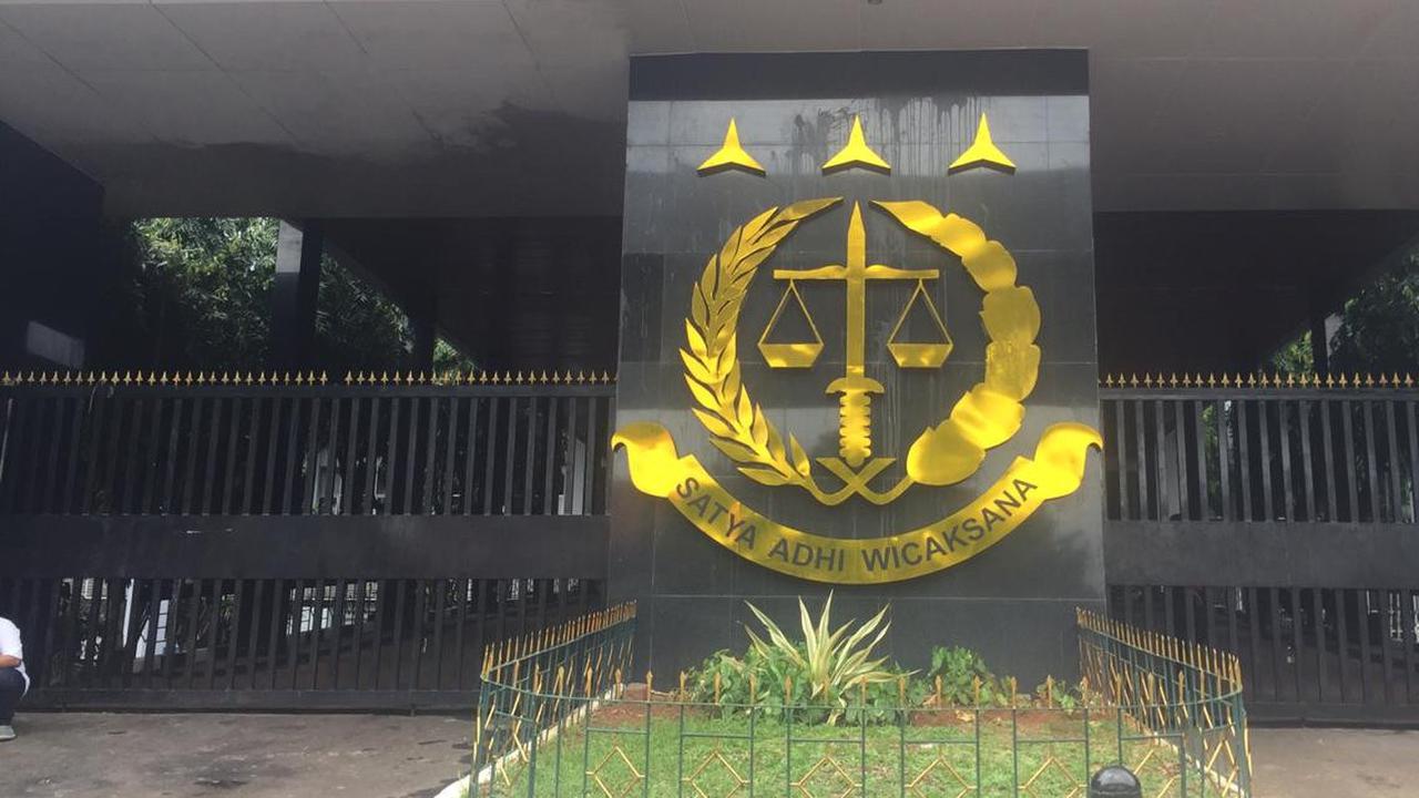 Catat! Pengguna Nomor Telkomsel, Indosat, dan XL kini Bisa Disadap Kejagung