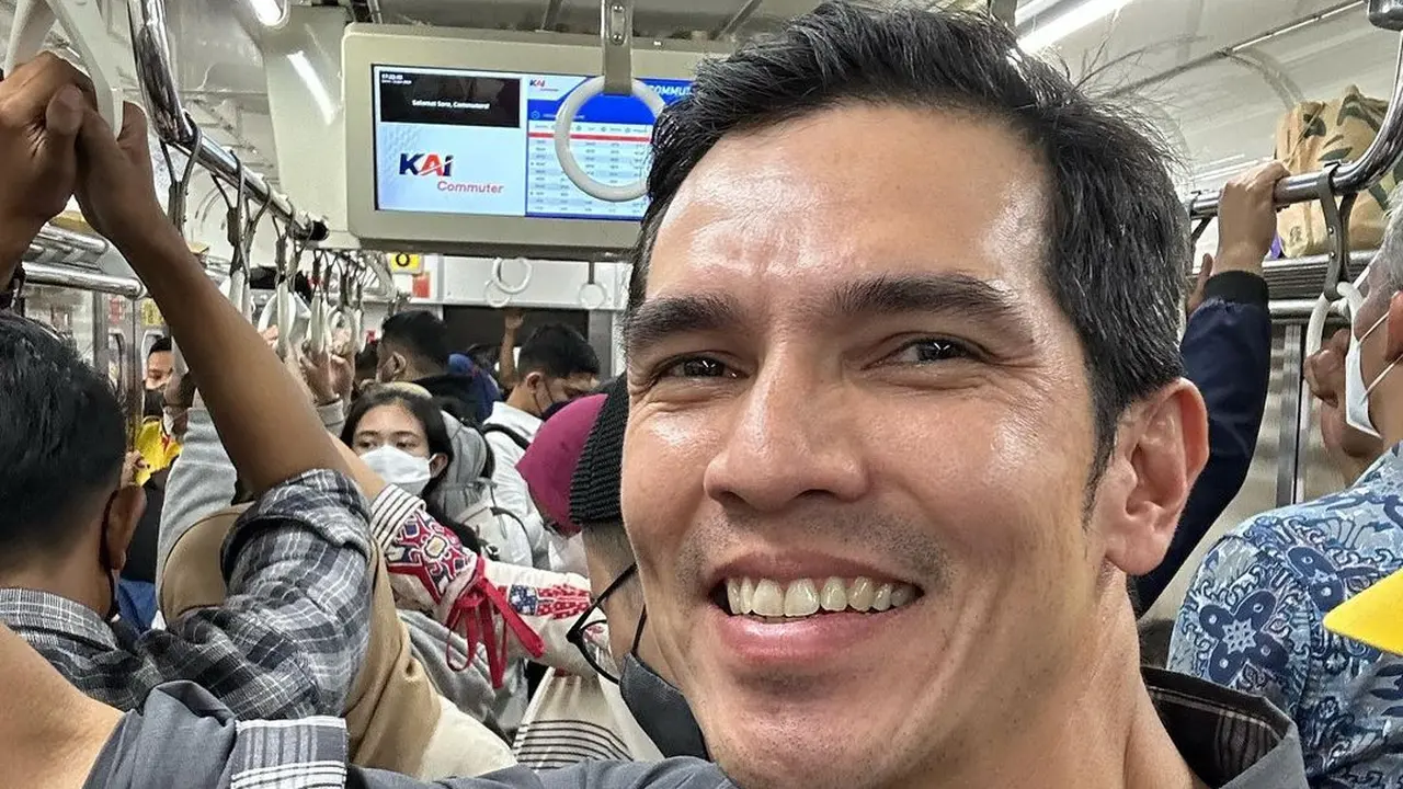 Adrian Maulana