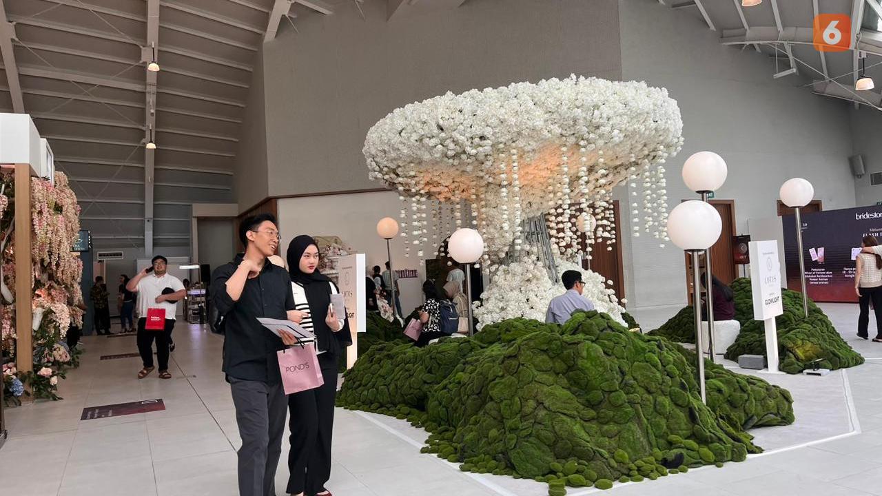Tren Pernikahan Nuansa Floral di Bridestory Fair 2024. (Dok: Liputan6.com/dyah)