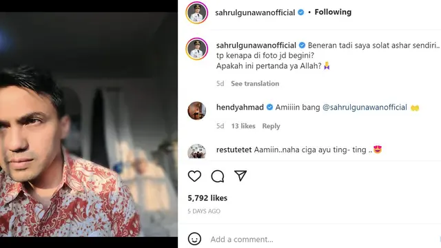 Sahrul Gunawan saat memperlihatkan potret seorang wanita setelah menunaikan salat. (Instagram @sahrulgunawanofficial)