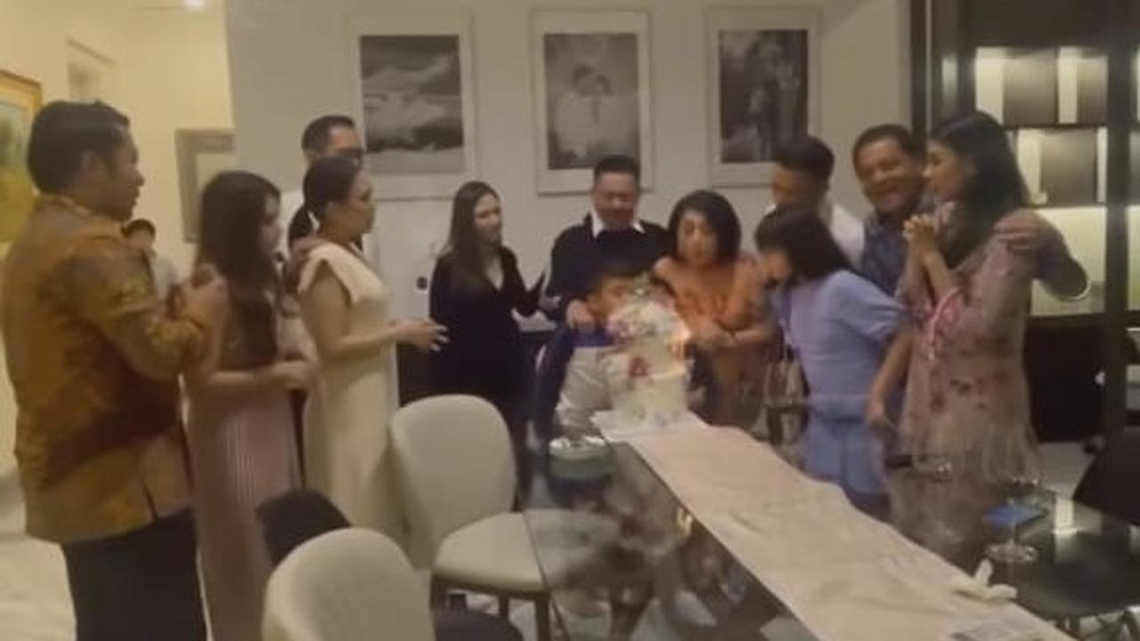 Miliki Meja Makan Besar