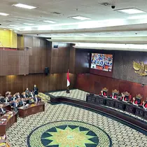 Mahkamah Konstitusi (MK) menggelar sidang putusan sengketa Pilpres 2024, Senin (22/4/2024). (Liputan6.com/ Nanda Perdana Putra)