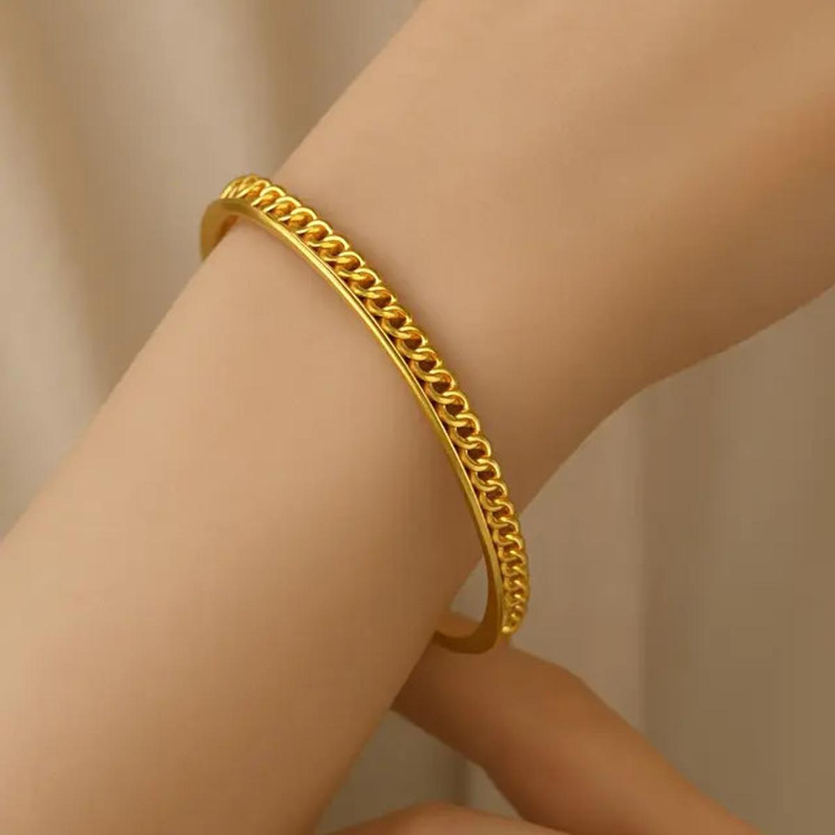 10 Model Gelang Emas Bangle Kekinian 2025 untuk Tangan Kecil, Tampil Elegan dan Modis