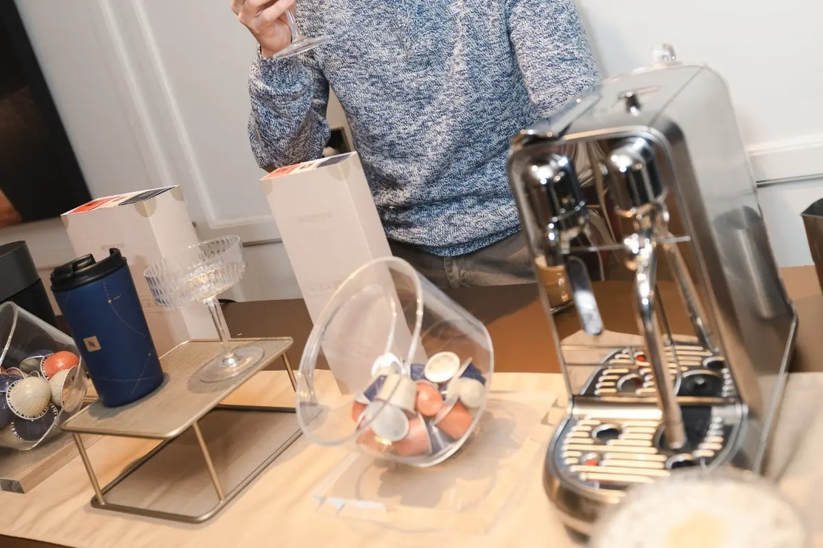 Nespresso Hadirkan Koleksi Festive 2024 Hasil Kolaborasi dengan Michelin Star Chef di Kereta Mewah Belmond
