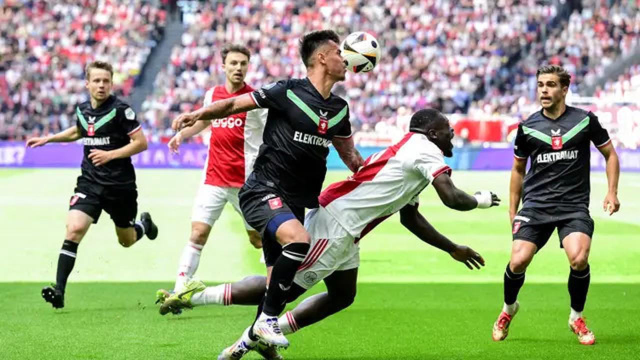 Calvin Verdonk Akan Bertarung Melawan Mees Hilgers untuk Memperebutkan Tiket ke UEFA Europa Conference League Musim Depan