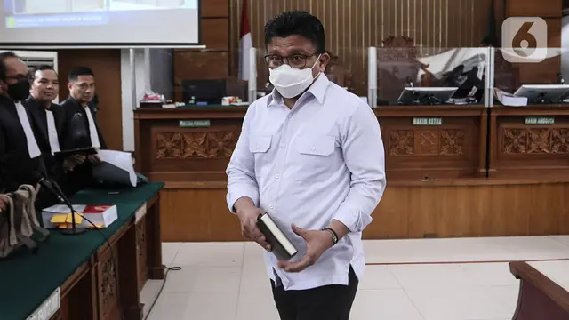 Ferdy Sambo Tertunduk Dituntut Penjara Seumur Hidup di Kasus Pembunuhan Brigadir J