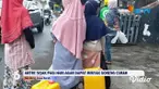 Harga minyak goreng kemasan yang semakin mahal, membuat ibu-ibu terpaksa beralih ke minyak goreng curah yang jauh lebih murah. Namun kini keberadaannya mendadak langka. Bahkan untuk mendapatkannya warga harus antre berdesakan selama berjam-jam.