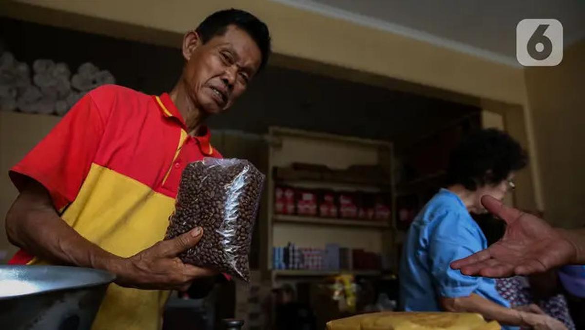 Eksistensi Bis Kota Ditengah Gempuran Kopi Kemasan Sekali Seduh