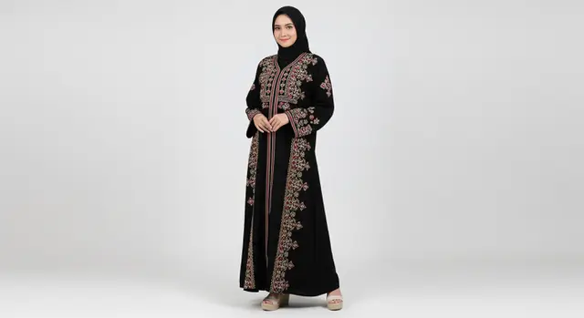 2. Abaya Bordir Mewah