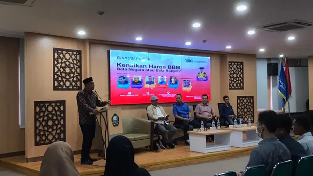 Diskusi Publik