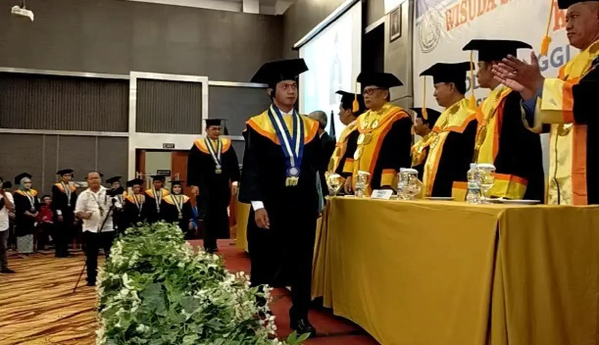 Pasha Ungu Wisuda (Instagram/pashaungu_vm)