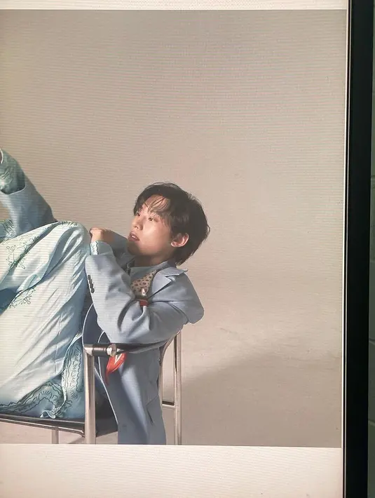 Aktor 31 tahun ini menggeluti dunia akting sejak tahun 2014 lewat musikal Puberty. [Foto: Instagram/sungcheol2]