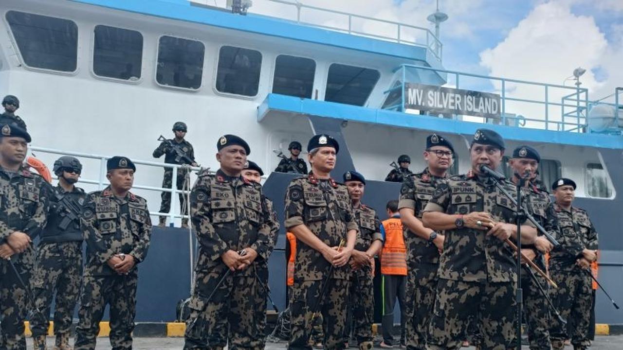 KKP Tahan MV Silver Island, Gagalkan Penyelundupan Ikan Napoleon Ilegal