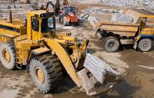 Belanja modal United Tractors turun