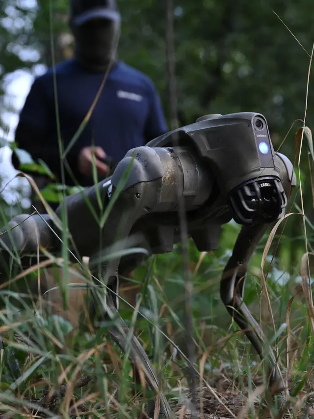 Ukraina akan Kerahkan Robot Anjing dalam Pertempuran Garis Depan