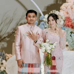 Asnawi Mangkualam saat Tunangan bersama Yuriska Patricia. [@asnawi_bhr]