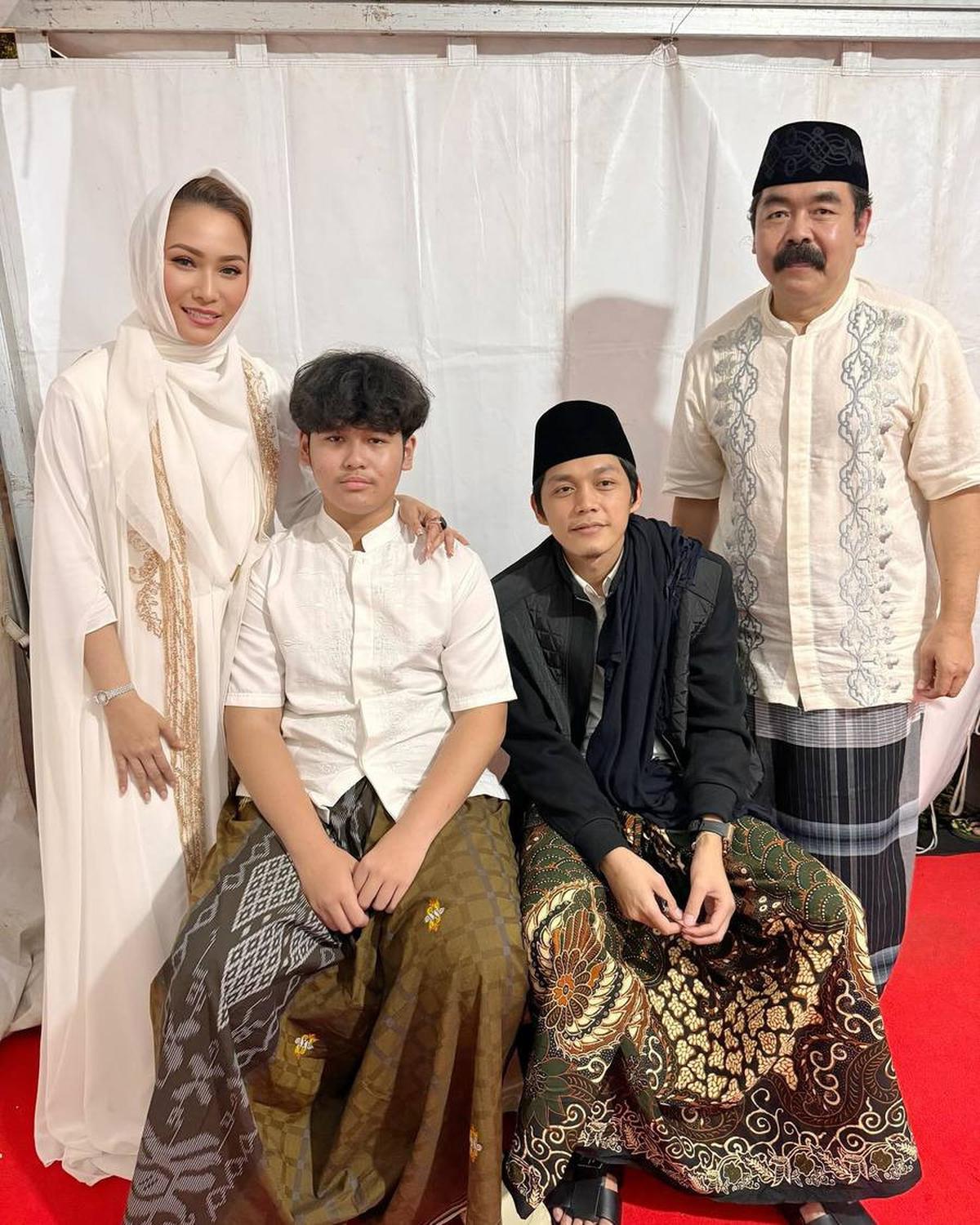Anak Tunggal dari Ortu Kaya Raya, Ivander Putra Inul Ternyata Hanya Jajan 20 Ribu - Biasa Berhemat Hingga Masak di Rumah