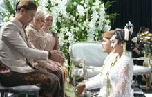 Tangis Reza Artamevia Pecah Restui Aaliyah Massaid Menikah dengan Thariq Halilintar