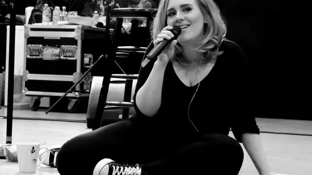Makin Langsing, Ini 6 Potret Transformasi Adele yang Bikin Pangling