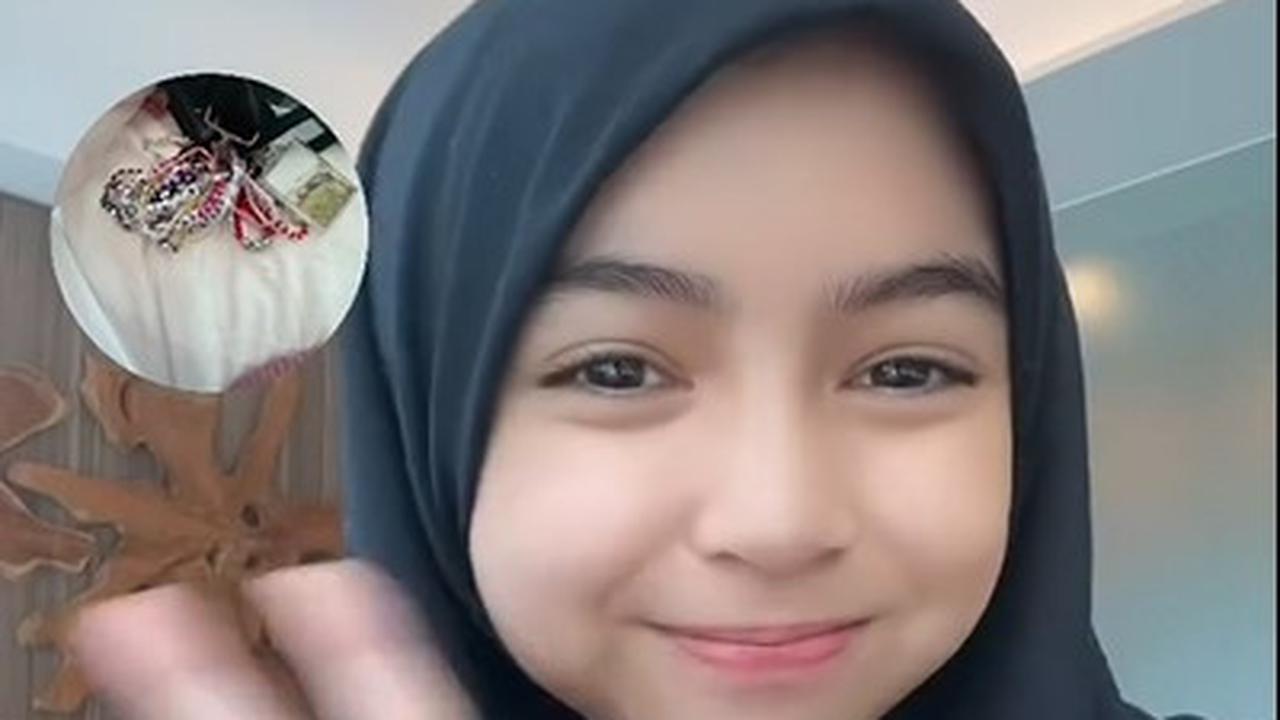 Cantik Banget, Potret Sienna Anak Marshanda Nonton Konser Taylor Swift di Singapura - Sudah Jago Rias Wajah Sendiri