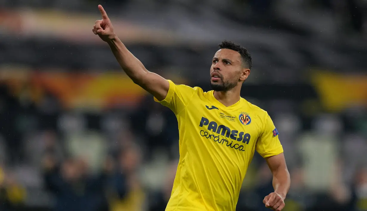 Francis Coquelin. Pemain asal Prancis yang merupakan produk akademi Arsenal ini memperkuat The Gunners mulai 2008/2009 hingga 2017/2018. Pada tengah musim 2017/2018 ia pindah ke Valencia selama 2,5 musim. Mulai 2020/2021 hingga kini memperkuat Villarreal. (AFP/Pool/Michael Sohn)