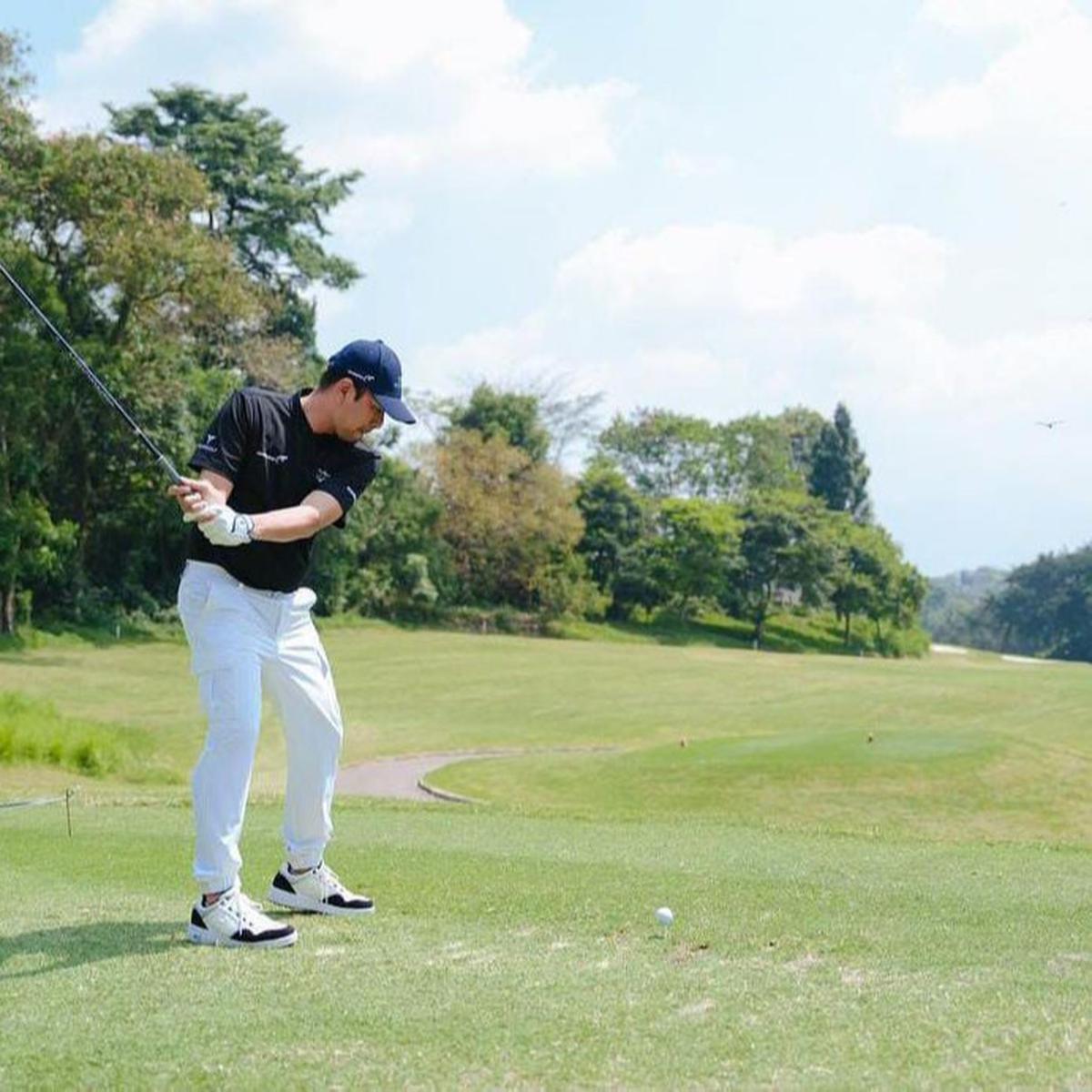Potret Keren Raffi Ahmad Main Golf Meski Baru 2 Kali Latihan, Netizen 'Tiba-tiba Jago Kayak Cipung'
