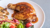 Tasty bone in chicken thighs recipe that you will love. (Photo: topntp26/Freepik)