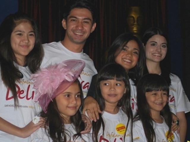Beda Penampilan 5 Pemeran Film Hafalan Shalat Delisa Bikin Pangling Hot Liputan6 Com