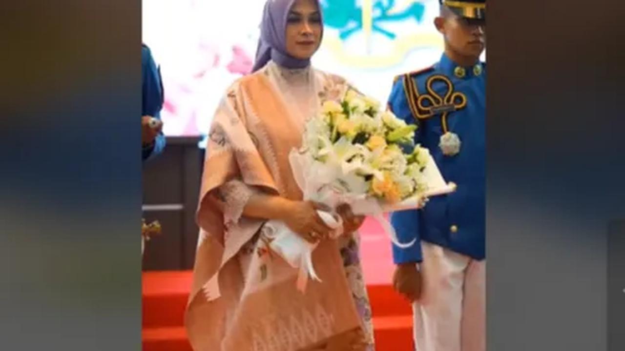 Dia berharapk para Taruna dan Taruni Akademi Militer ini menjadi pribadi yang berkarakter serta profesional. Selain itu juga, bisa menjadi generasi muda calon pemimpin di TNI Angkatan Darat.<br>