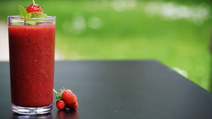 jus stroberi