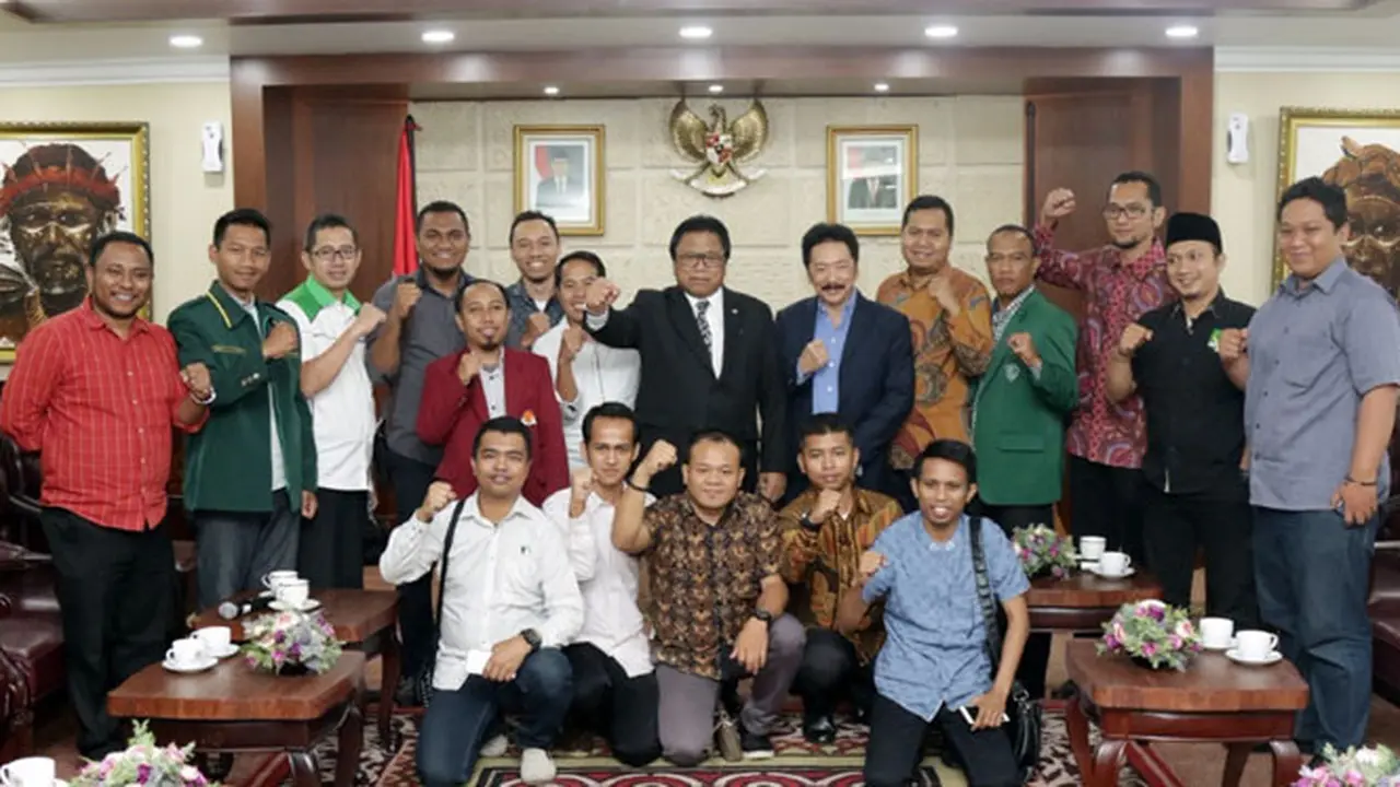 Ketua DPD RI Ingatkan Generasi Muda Lebih Peduli Pada Bangsa