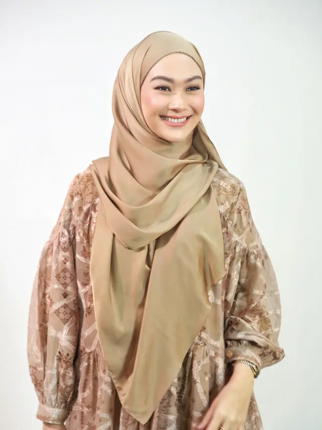 Fimela Figure: Dari Blogger sampai Pebisnis Modest Fashion, Indah Nada Puspita Buktikan Perempuan Bisa Wujudkan Mimpi Tanpa Batas