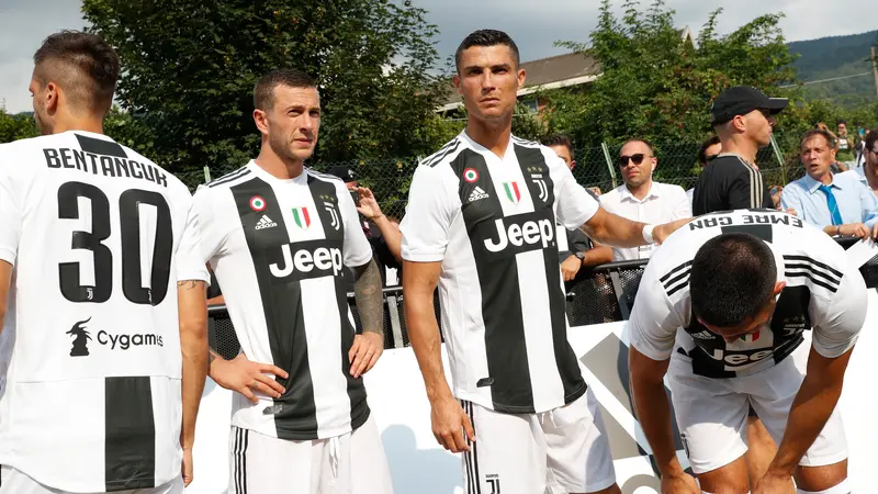 Cristiano Ronaldo Cetak Gol Pertama Untuk Juventus