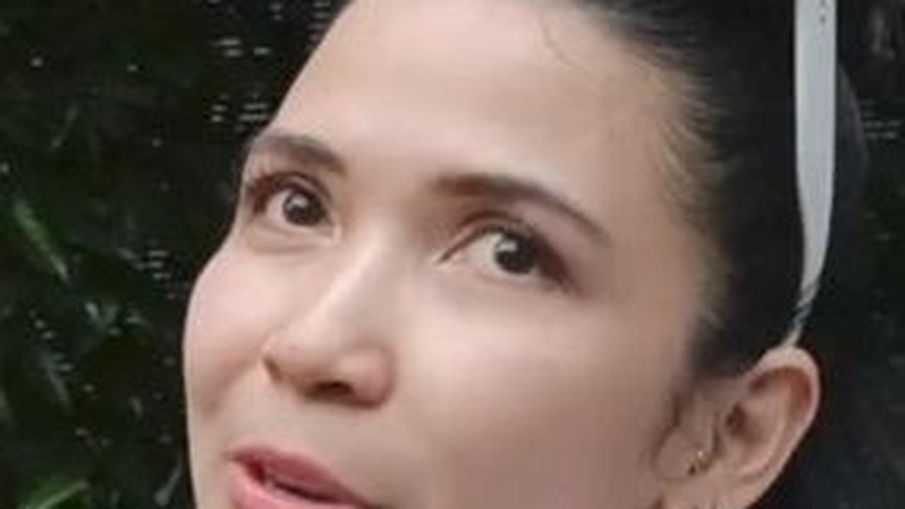 Dinda Kanya Dewi menjalani hari-harinya dengan santai tanpa adanya tuntutan, yang membuatnya merasa lebih bebas dan mandiri.
