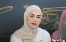 Tak Kunjung Jenguk Sang Suami Sejak Ditangkap, Ini Potret Irish Bella Yang Kekeh Ingin Bercerai Dari Ammar Zoni